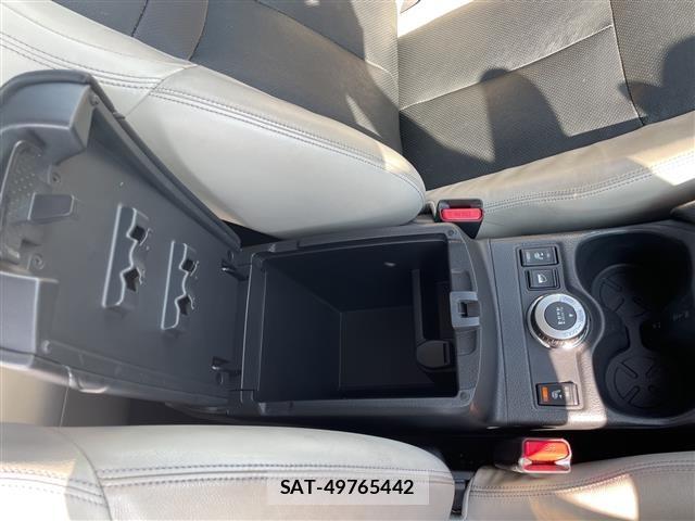 Nissan X-TRAIL 2016 8928862-11