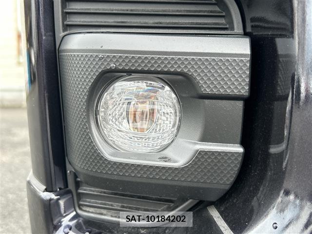 Toyota HIACE VAN 2025 8910486-12