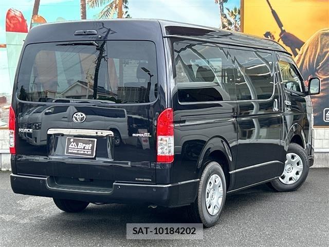 Toyota HIACE VAN 2025 8910486-2