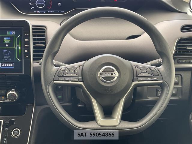Nissan SERENA 2022 8671185-1
