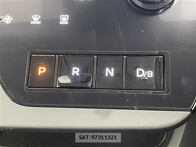 Nissan SERENA 2025 8925497-20