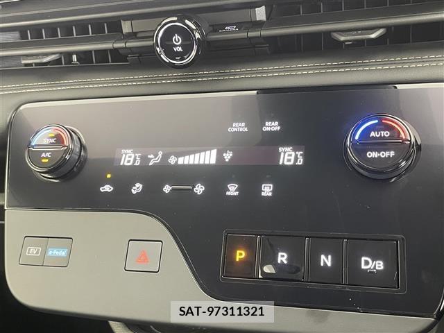 Nissan SERENA 2025 8925497-22