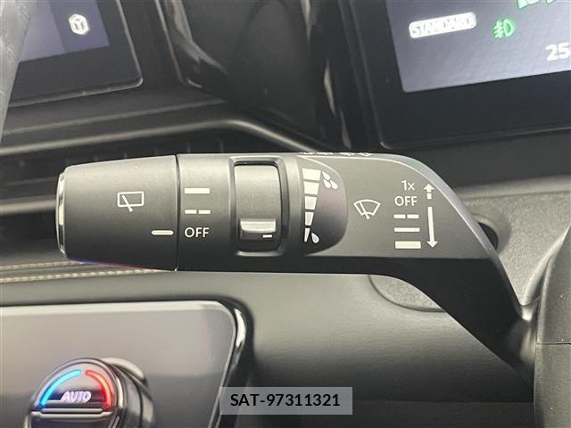 Nissan SERENA 2025 8925497-5
