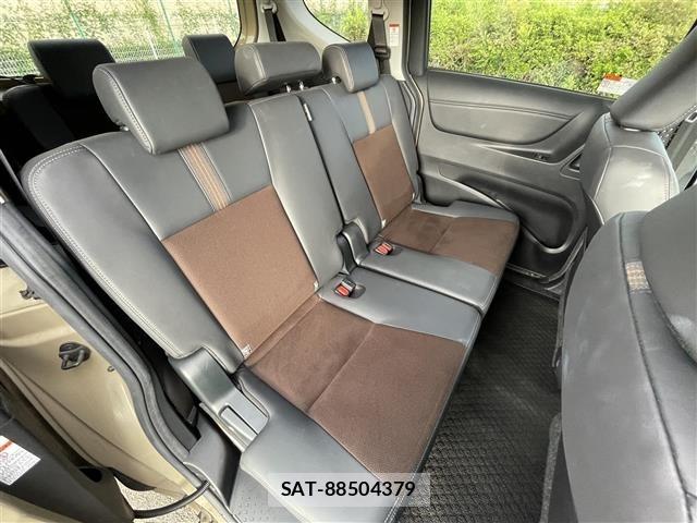 Toyota SIENTA 2021 8671010-9