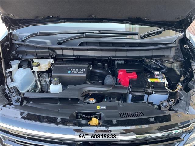 Nissan SERENA 2023 8925508-14