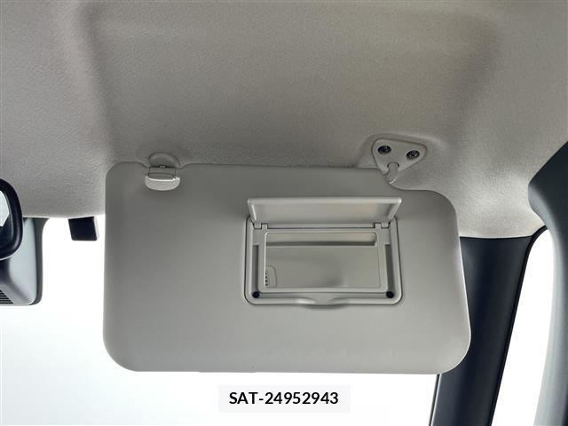 Nissan ROOX 2022 8902155-4
