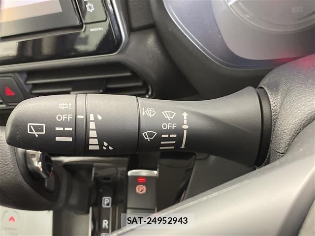 Nissan ROOX 2022 8902155-7