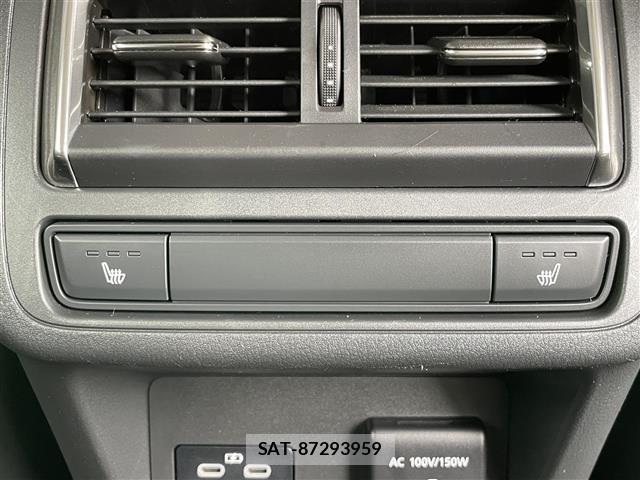 Mazda CX-60 2023 8953235-3