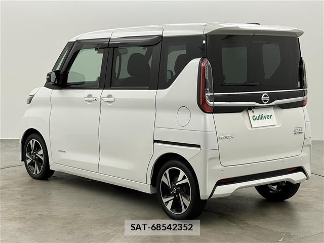 Nissan ROOX 2023 8902198-4