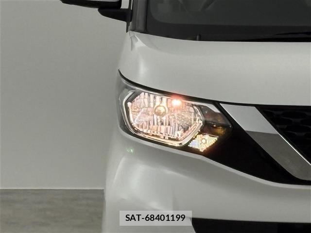 Nissan ROOX 2022 8902199-20