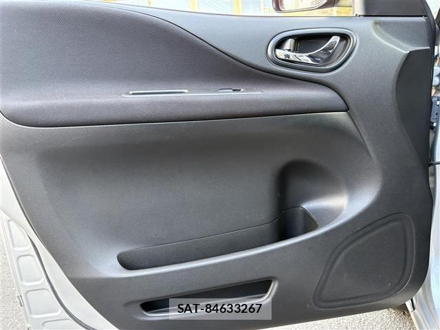 Nissan SERENA 2011 8671195-2