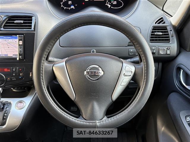 Nissan SERENA 2011 8671195-24