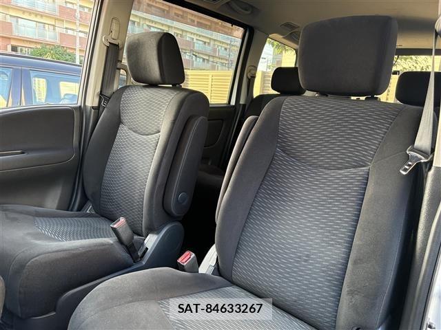 Nissan SERENA 2011 8671195-29