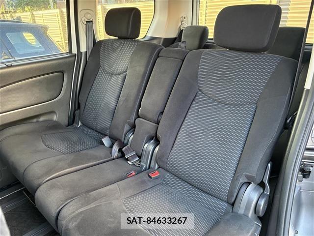 Nissan SERENA 2011 8671195-3