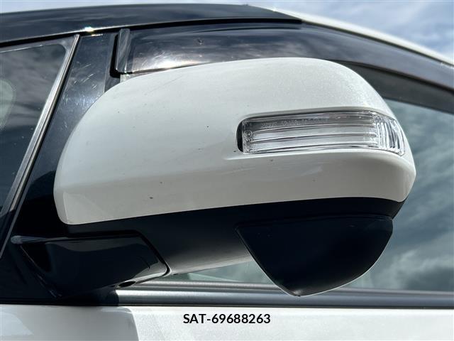 Toyota ESTIMA 2018 8909143-12