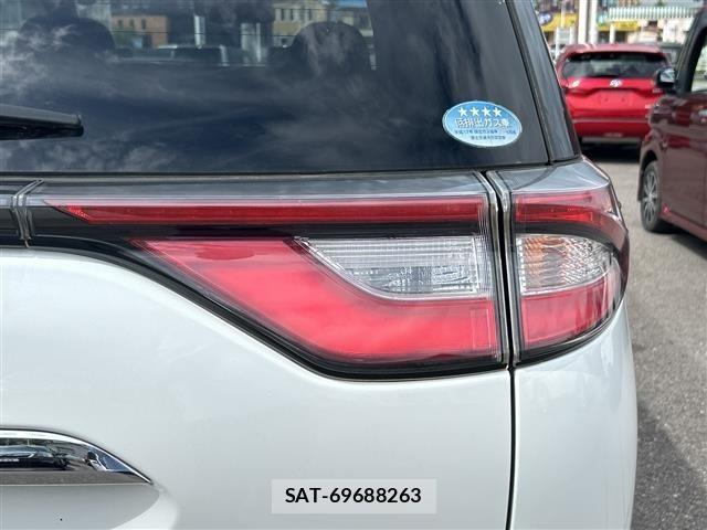 Toyota ESTIMA 2018 8909143-2