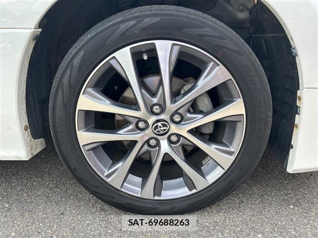 Toyota ESTIMA 2018 8909143-9