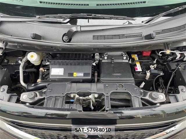 Nissan ROOX 2022 8902230-14