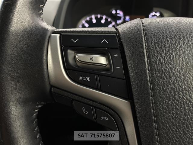 Toyota LAND CRUISER PRADO 2018 8907274-1