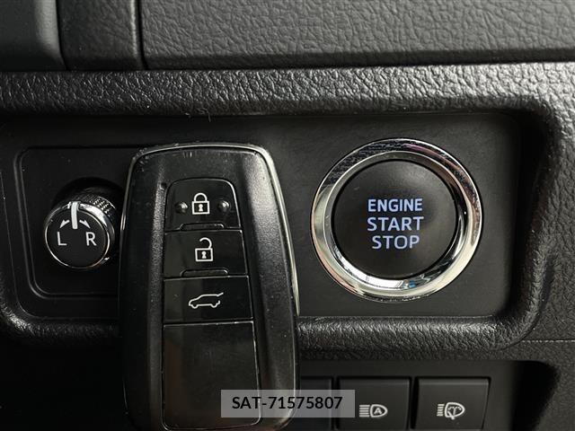 Toyota LAND CRUISER PRADO 2018 8907274-11