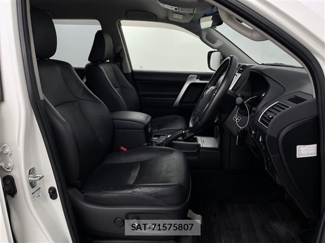 Toyota LAND CRUISER PRADO 2018 8907274-4