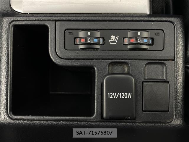 Toyota LAND CRUISER PRADO 2018 8907274-7