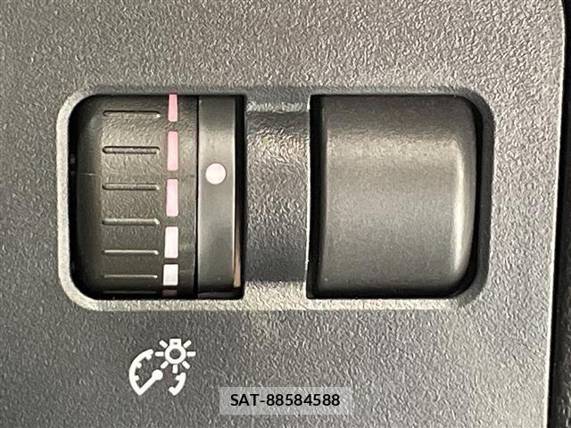 Subaru SUBARU 2012 8935478-2