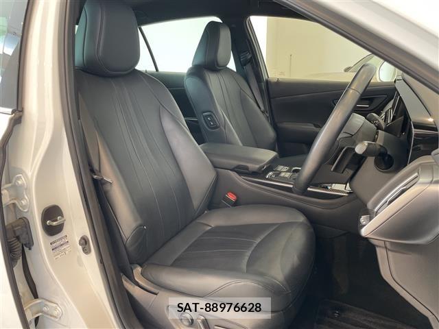 Toyota CROWN 2021 8680514-10
