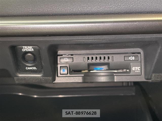 Toyota CROWN 2021 8680514-5