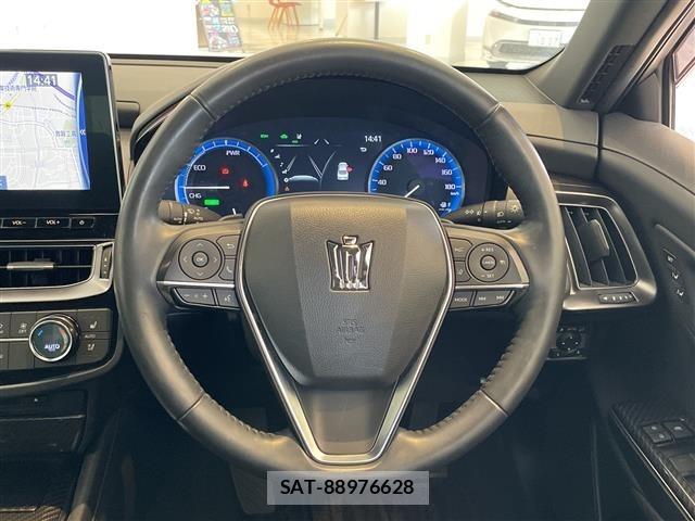 Toyota CROWN 2021 8680514-6