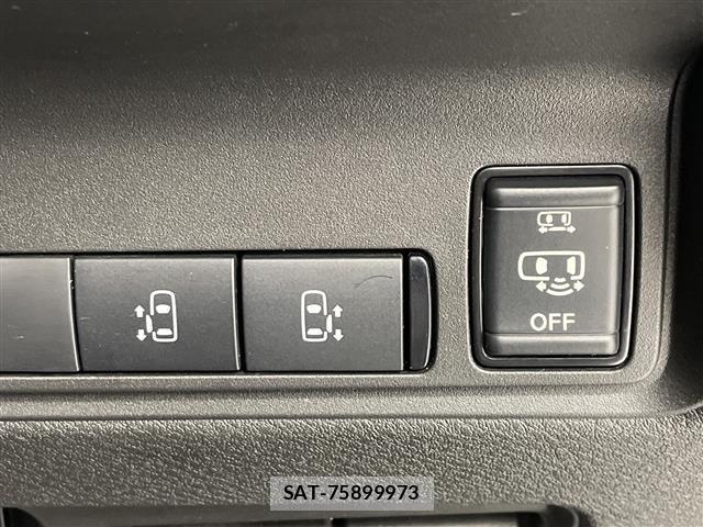Nissan SERENA 2023 8925591-15