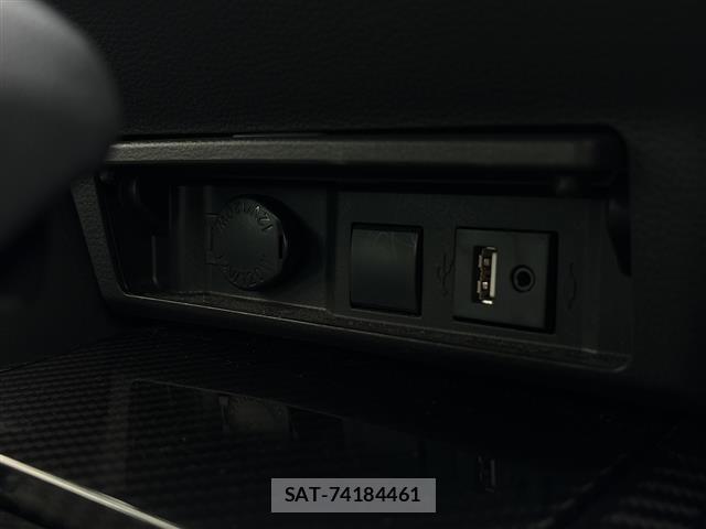 Toyota CROWN 2018 8937560-6