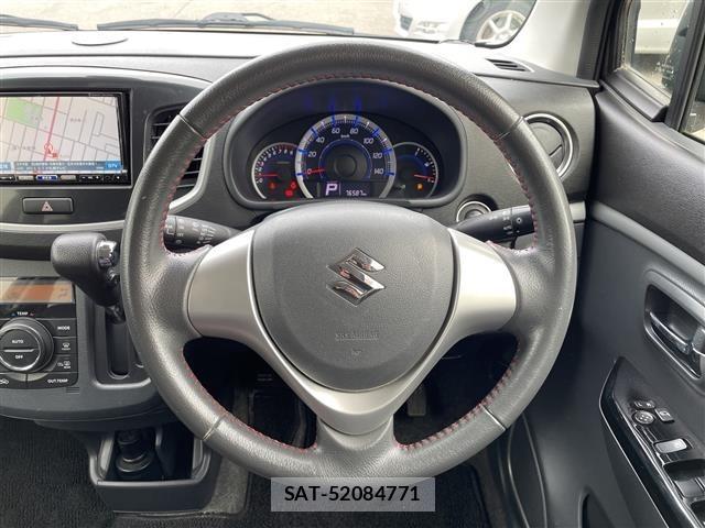 Suzuki WAGON R 2013 8920988-6