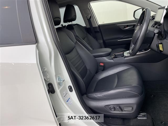 Toyota RAV4 2020 8938271-1