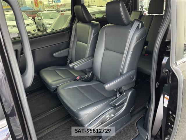 Toyota ESQUIRE 2017 8908747-2