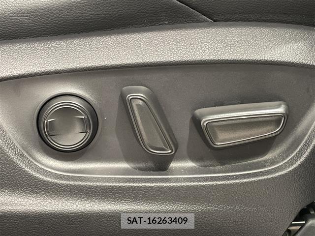 Toyota COROLLA CROSS 2024 8906381-5
