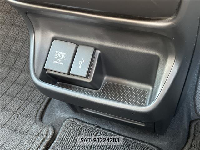 Honda FREED 2023 8684299-19