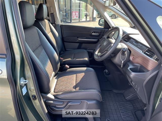 Honda FREED 2023 8684299-9