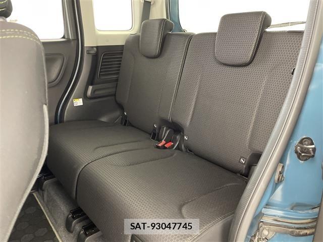 Suzuki SPACIA 2023 8692497-4