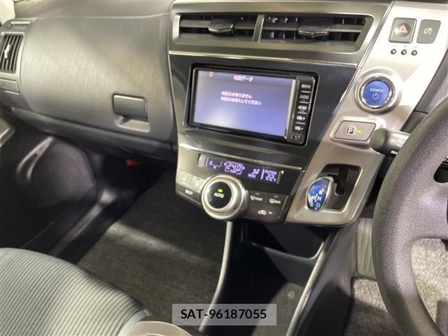 Toyota PRIUS 2018 8938617-10