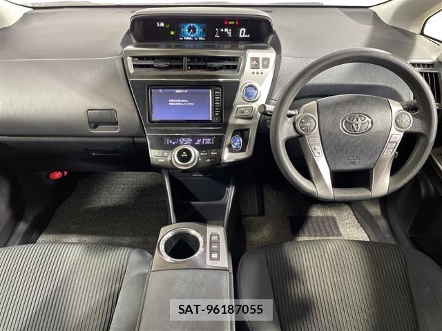 Toyota PRIUS 2018 8938617-15