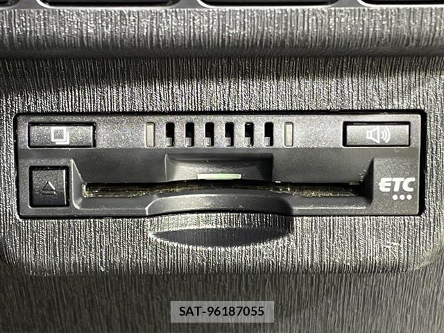 Toyota PRIUS 2018 8938617-18