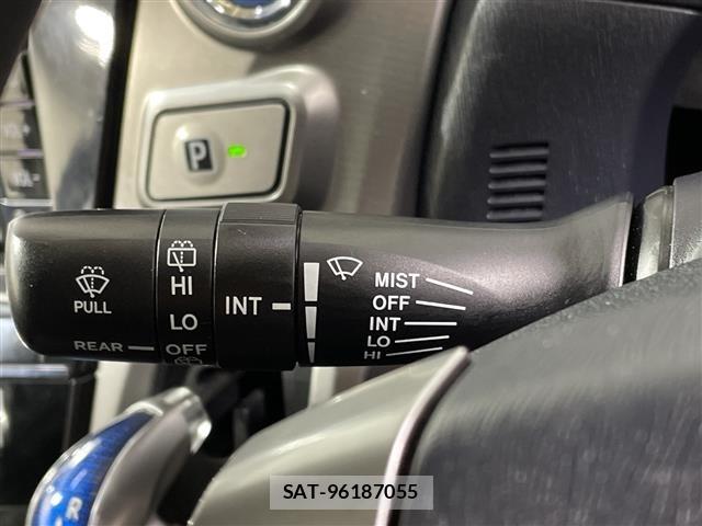 Toyota PRIUS 2018 8938617-2