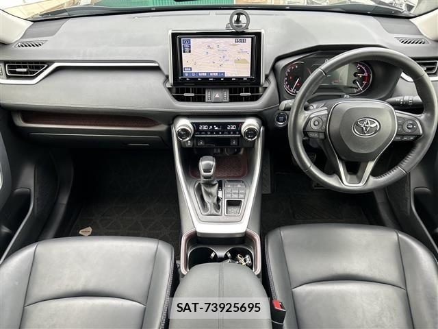 Toyota RAV4 2020 8938272-15