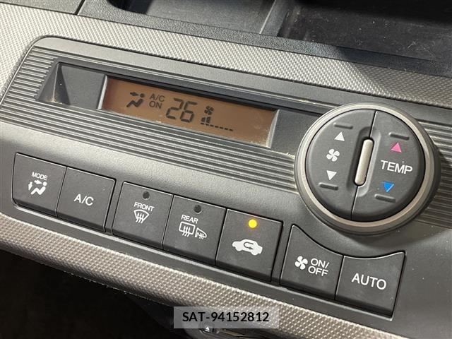 Honda FREED 2011 8684301-9