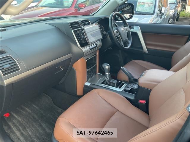 Toyota LAND CRUISER PRADO 2021 8907283-18