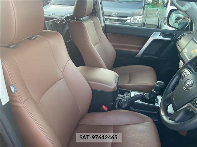 Toyota LAND CRUISER PRADO 2021 8907283-7