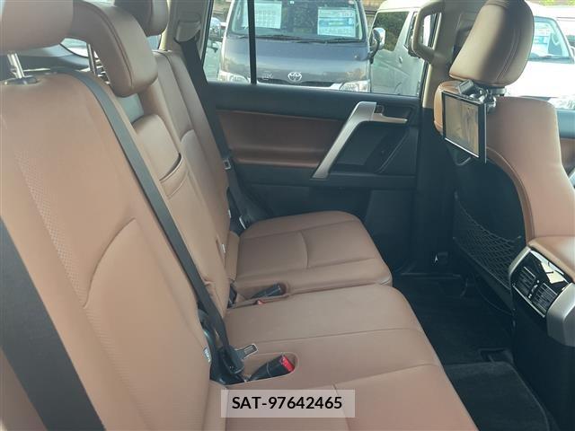Toyota LAND CRUISER PRADO 2021 8907283-8