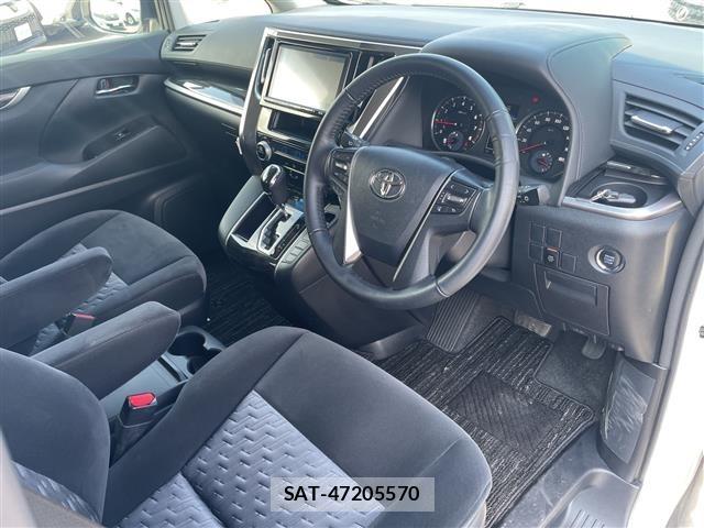 Toyota VELLFIRE 2017 8904888-4