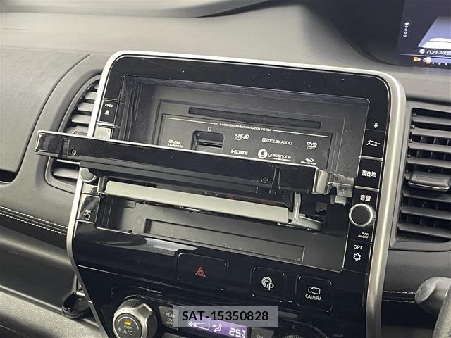 Nissan SERENA 2019 8925600-19
